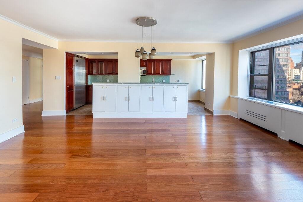 Co Op in New York, New York, United States 5 - 17079268