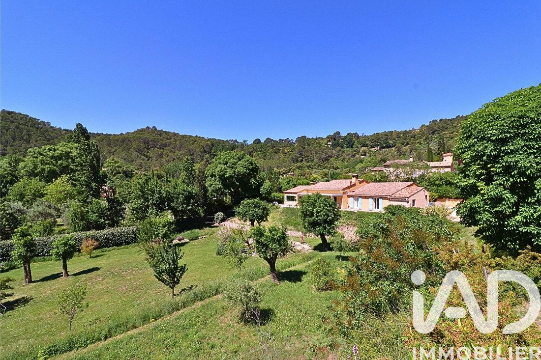 House in Cotignac, Provence-Alpes-Côte d'Azur, France 2 - 16705192