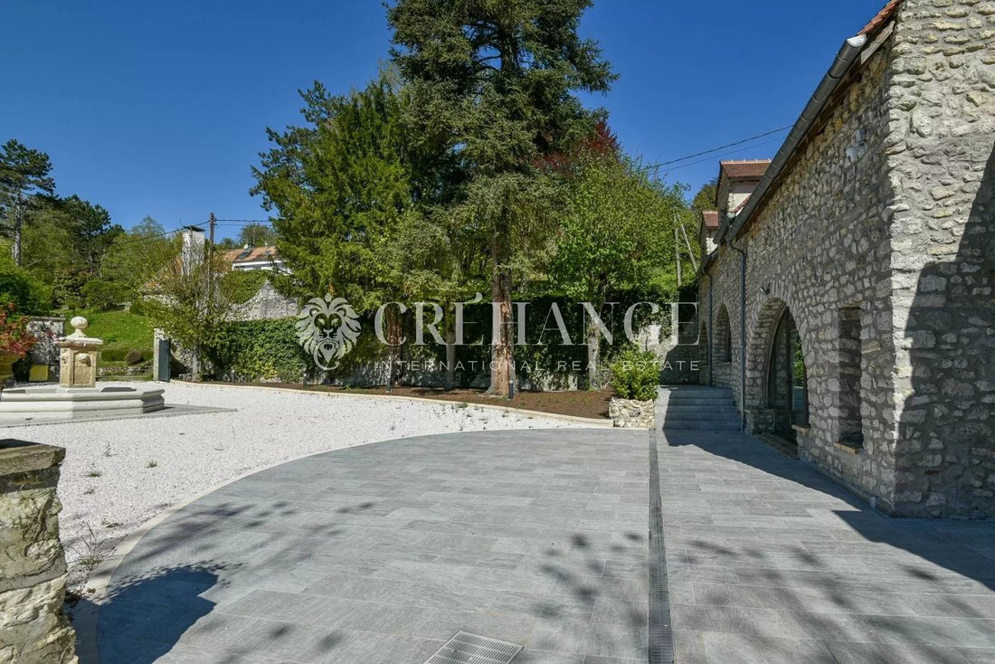 House in Montchauvet, Ile-de-France, France 4 - 17930682