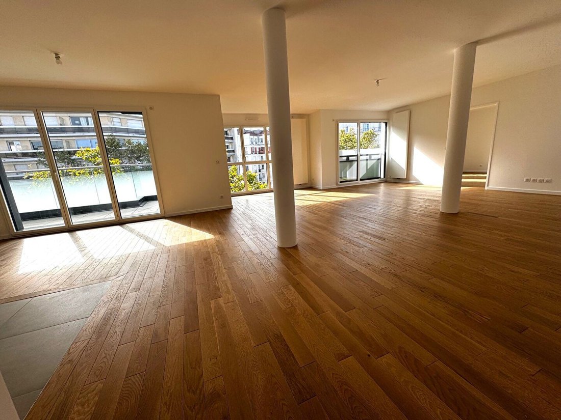 Apartment in Reine-Mairie, Boulogne-Billancourt, France 2 - 16467707