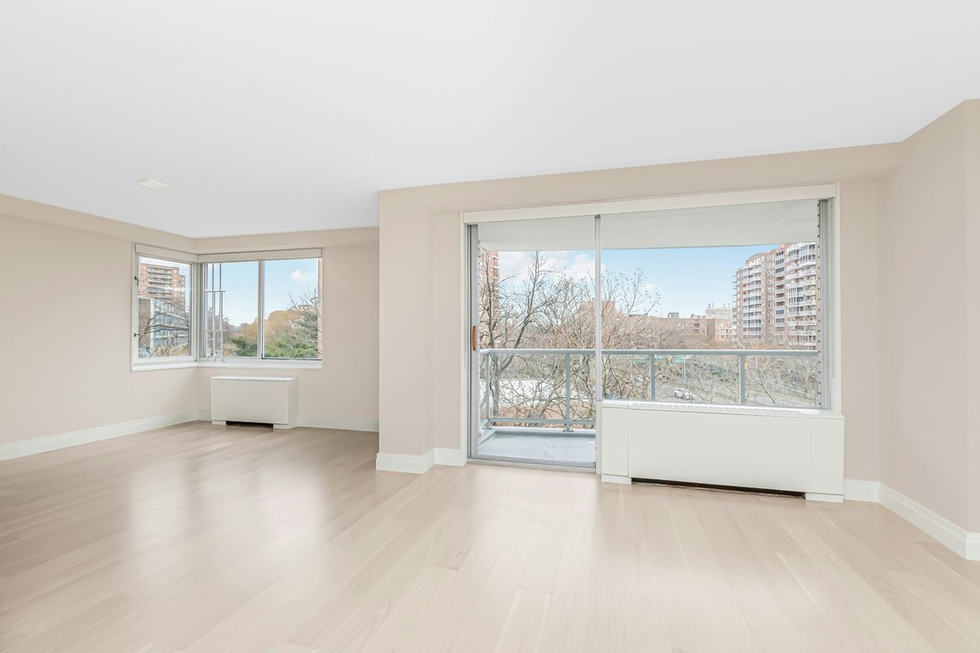 Co Op in New York, New York, United States 2 - 16801437