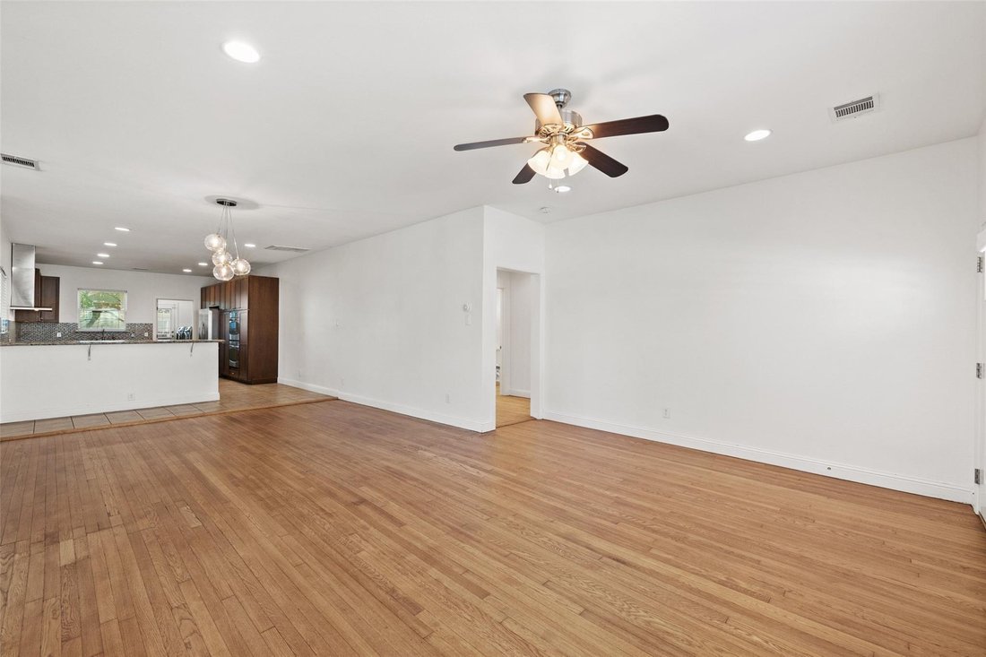 House in Austin, Texas, United States 4 - 17929206