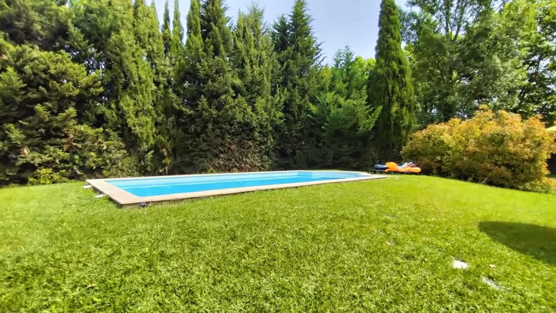 House in Nevons-route d'Apt, L'Isle-sur-la-Sorgue, France 3 - 17938792