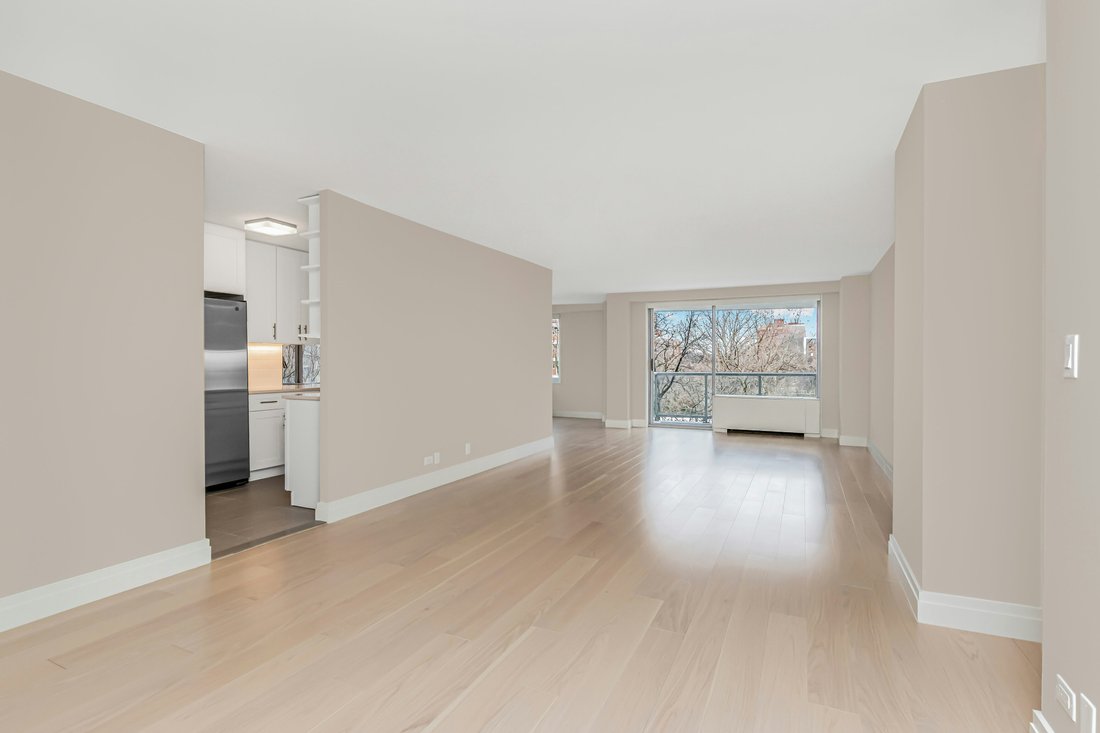 Co Op in New York, New York, United States 3 - 16801437