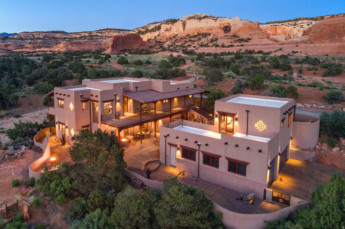 House in Moab, Utah, United States 2 - 17935608