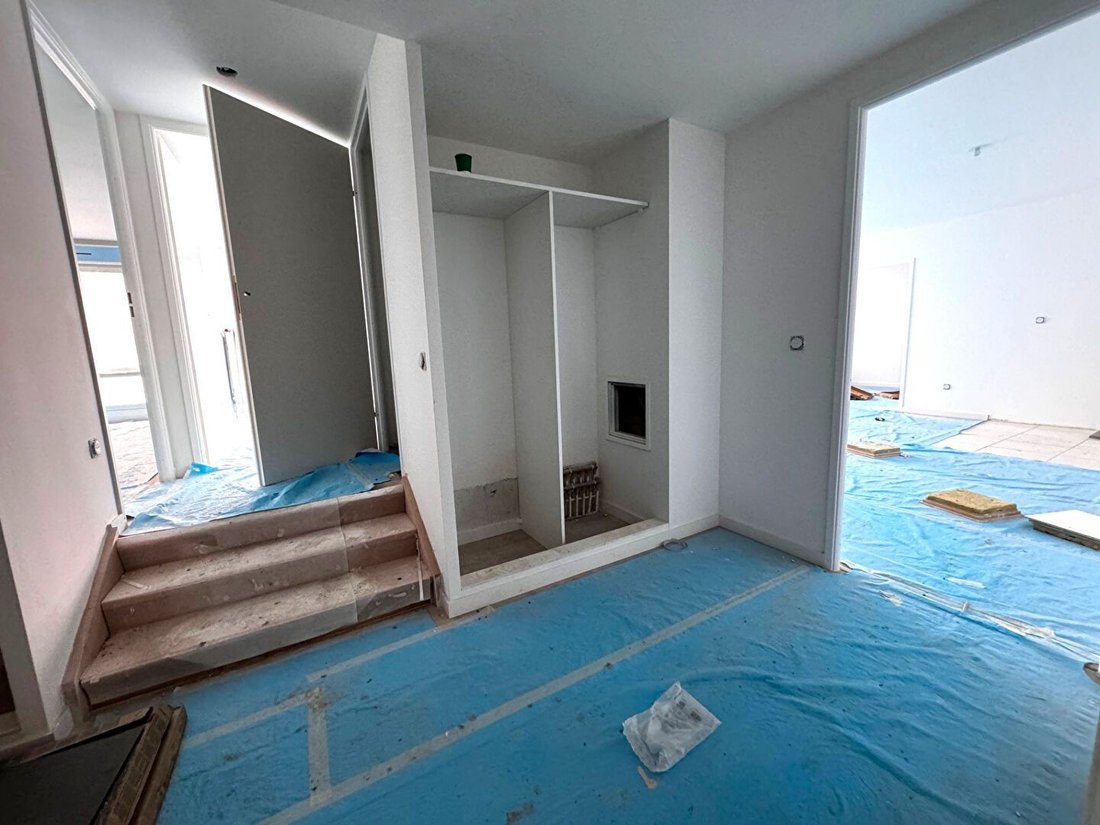 Apartment in Bois-Colombes, Ile-de-France, France 2 - 16467224