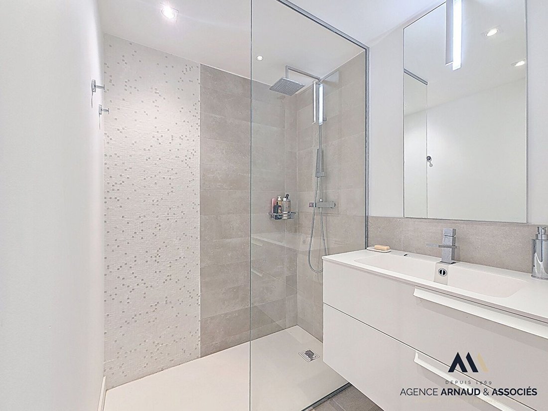 Apartamento en Saint-Cyr-sur-Mer, Provenza-Alpes-Costa Azul, Francia 5 - 16105126