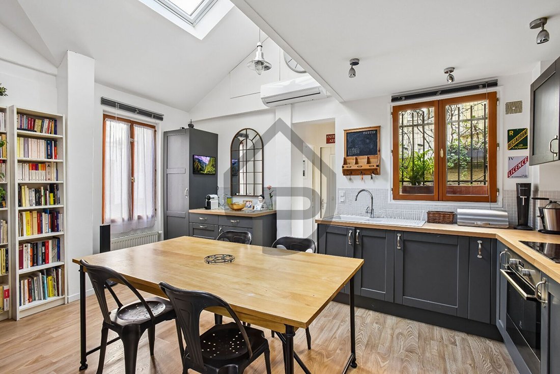 Apartment in Léon-Blum Folie-Regnault, Paris 11e Arrondissement, Paris 4 - 17367061