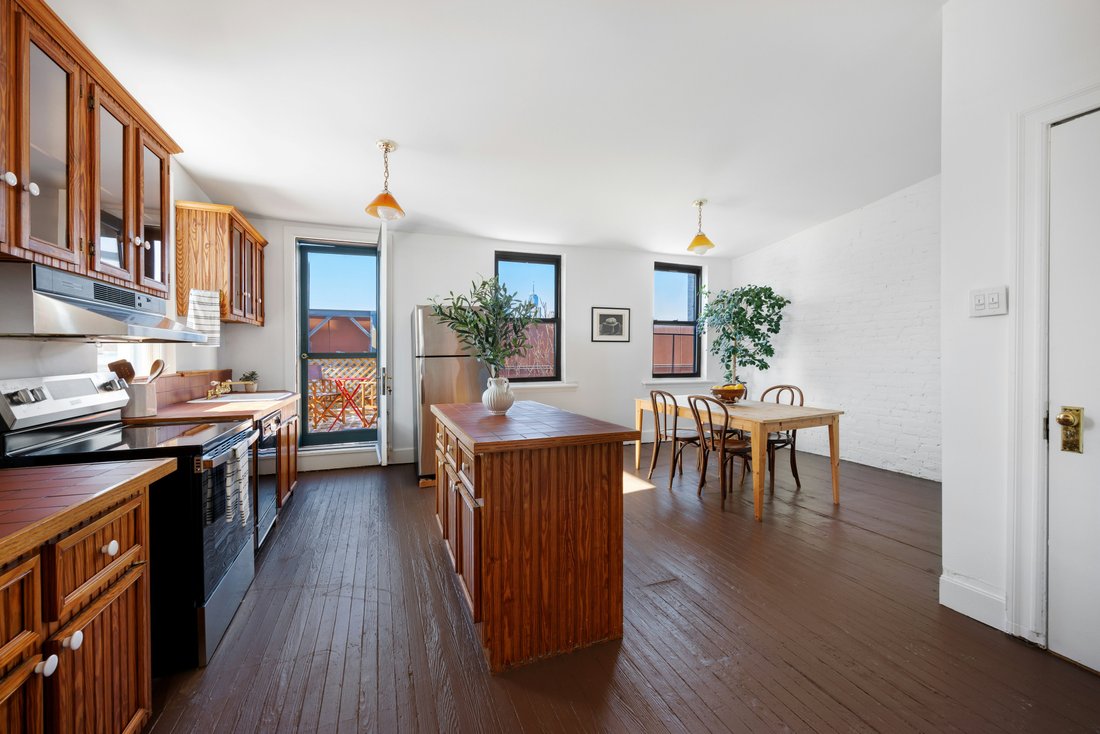 Townhouse in New York, New York, United States 3 - 17069859