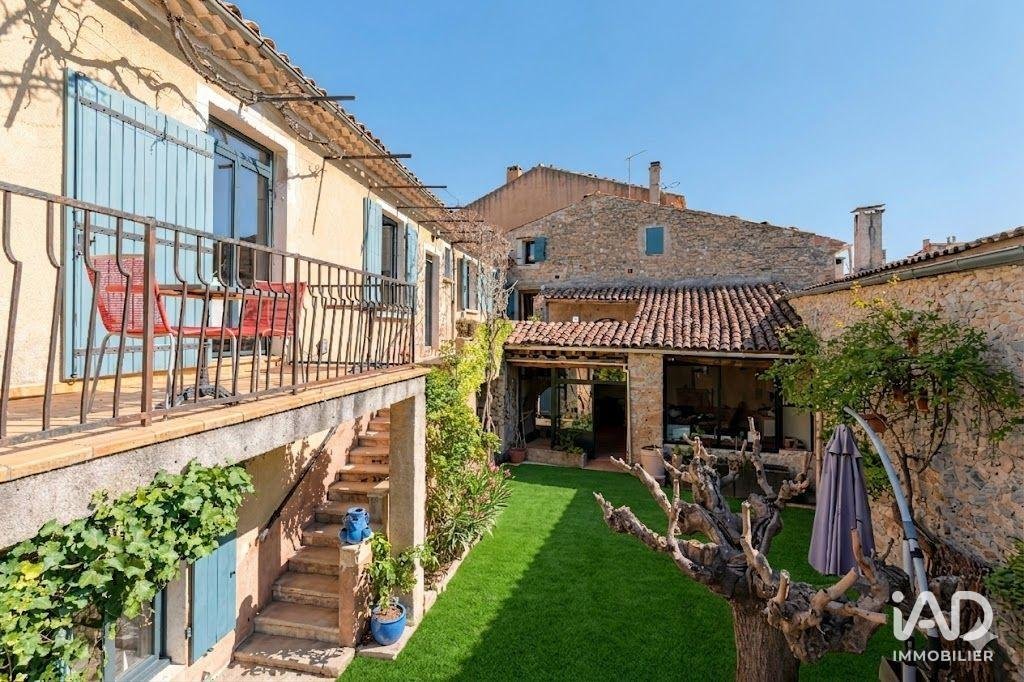 House in Saint-Martin-de-la-Brasque, Provence-Alpes-Côte d'Azur, France 1 - 17658675