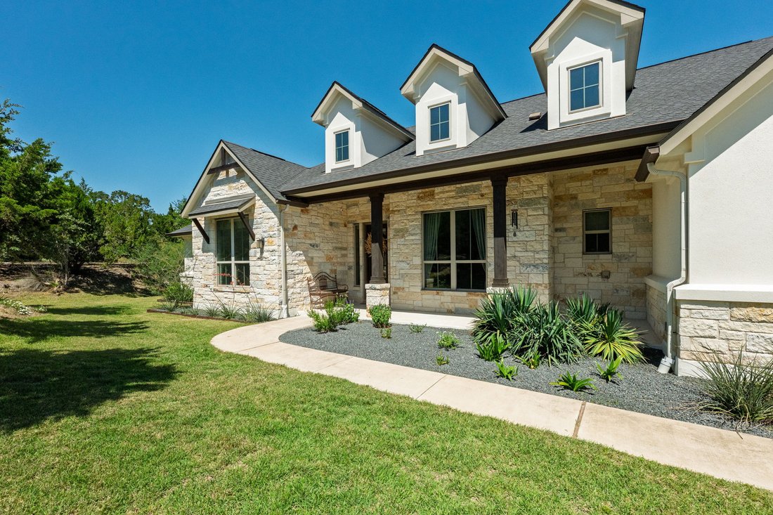 House in Spicewood, Texas, United States 4 - 17935444