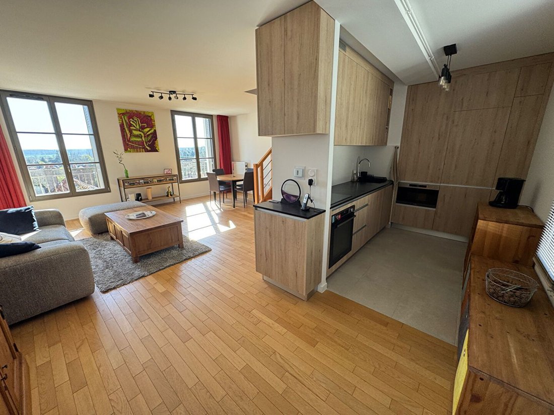 Apartment in Montfort-l'Amaury, Ile-de-France, France 1 - 17508964