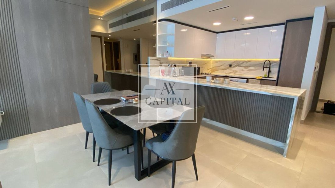 Apartment in Jumeirah, Dubai, United Arab Emirates 2 - 17929740