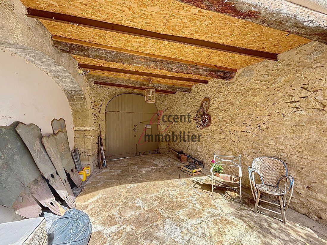 Maison à Robion, Provence-Alpes-Côte d'Azur, France 5 - 17697238