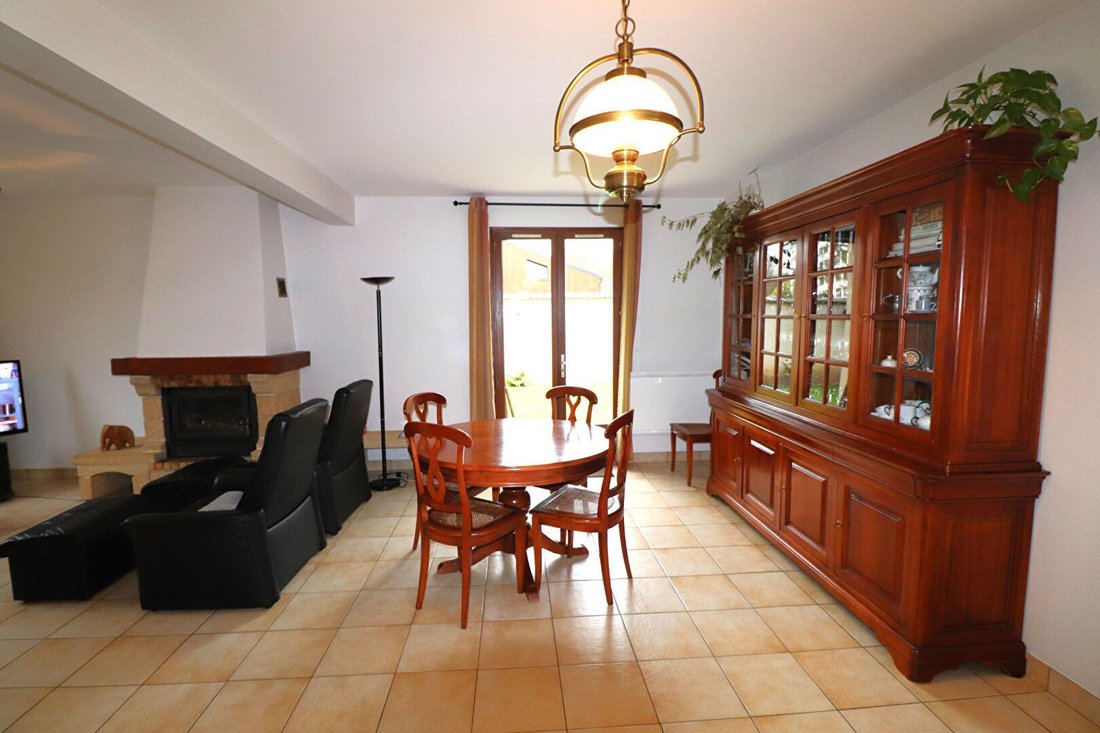 House in Sablonniere, Fresnes, France 3 - 16091512