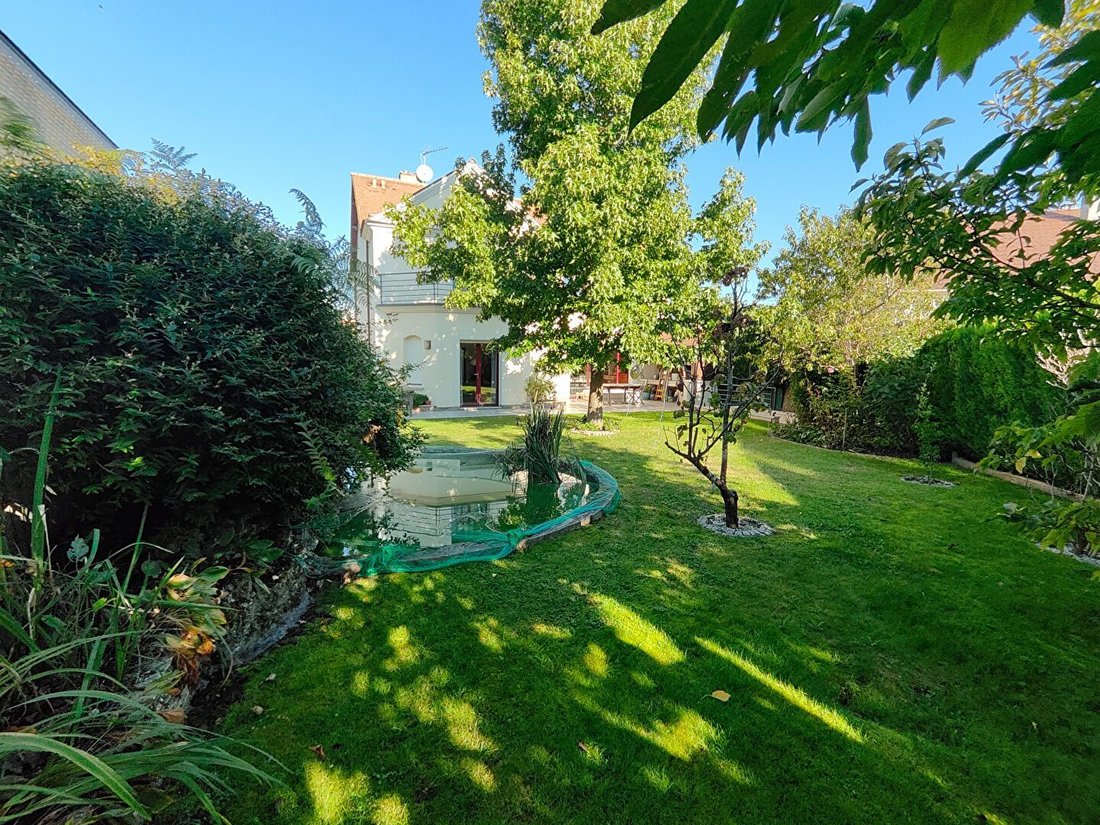 House in Village Doumer, Carrieres-sur-Seine, France 3 - 17907330