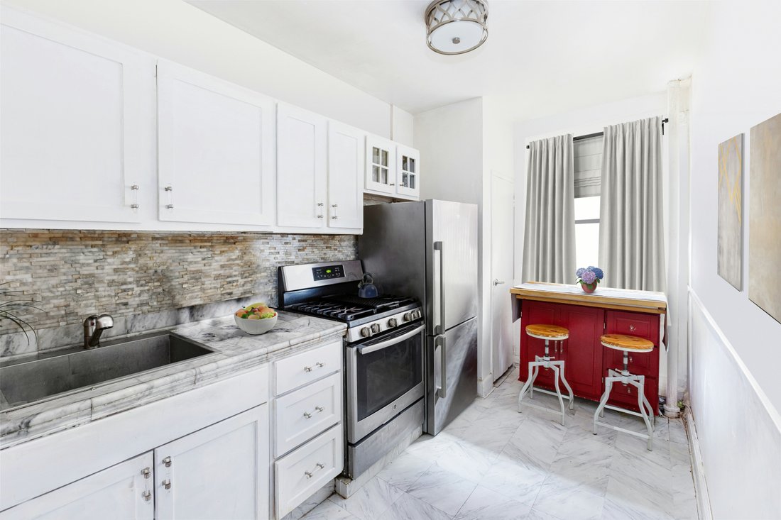 Co Op in New York, New York, United States 4 - 16906709