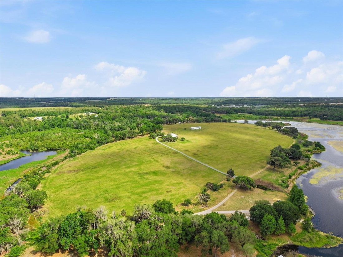 House in Dade City, Florida, United States 1 - 17943562