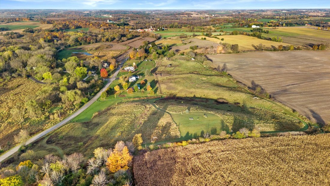 Land in Hartford, Wisconsin, United States 3 - 17935472