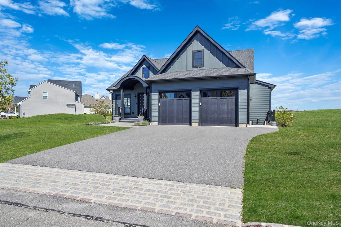 House in Jamesport, New York, United States 3 - 17930038