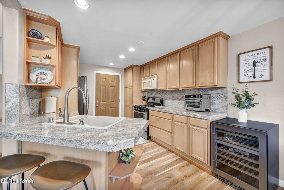 Condo in Incline Village, Nevada, United States 4 - 17932581