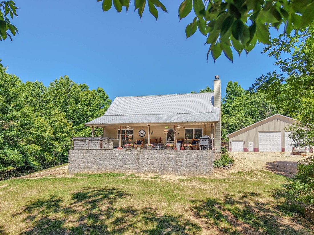 House in Waynesboro, Tennessee, United States 1 - 17819561