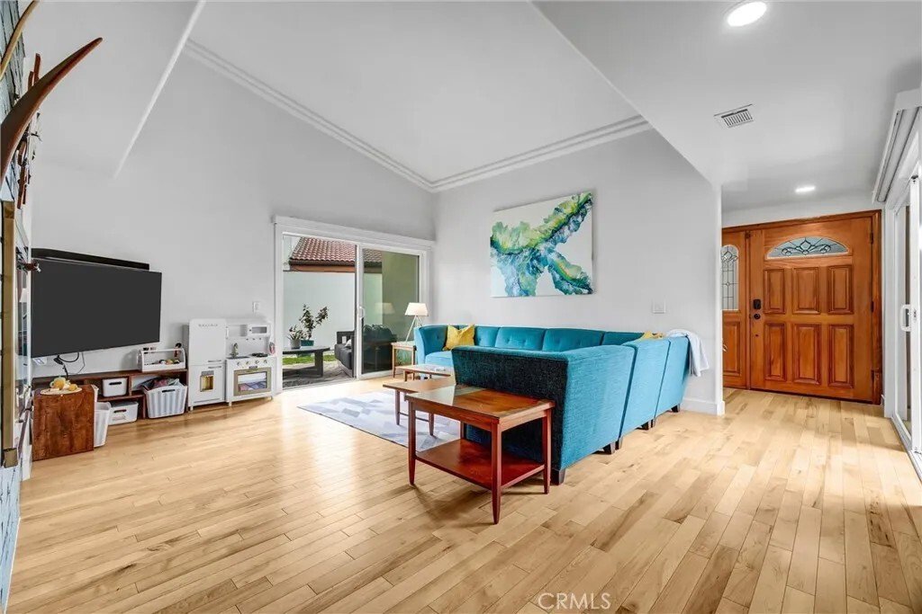 House in Tustin, California, United States 3 - 17795353