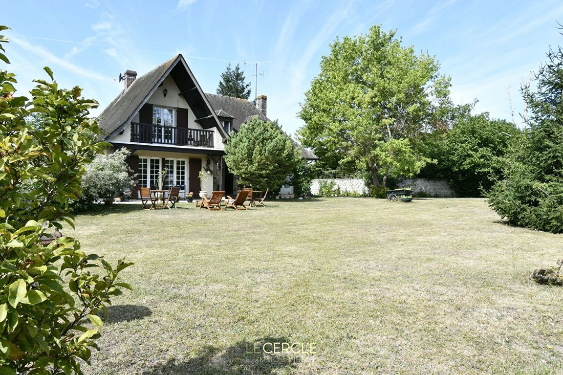 Casa a Ouest, Lamorlaye, Francia 1 - 16461601