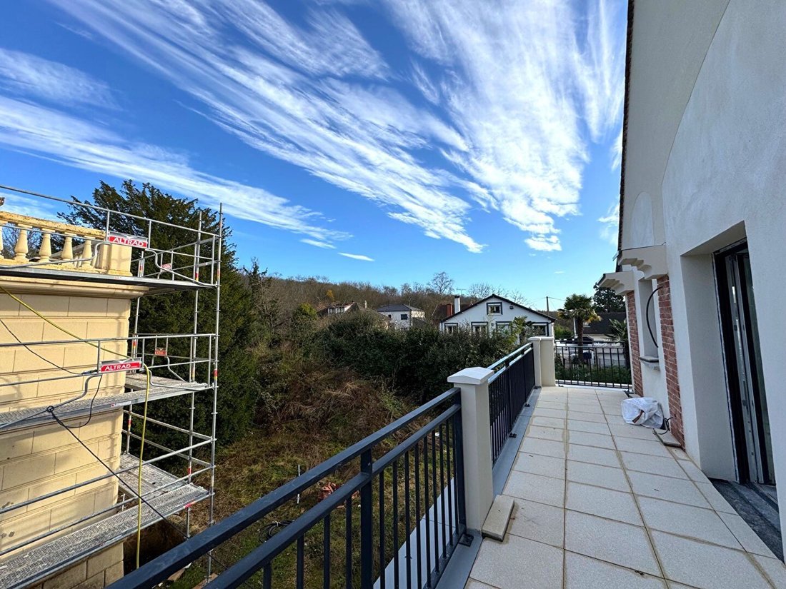 Apartment in Carriere-Bois Rochefort, Cormeilles-en-Parisis, France 1 - 16467585