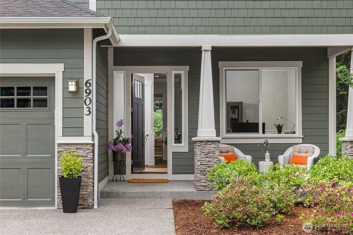 House in Bainbridge Island, Washington, United States 3 - 17942165