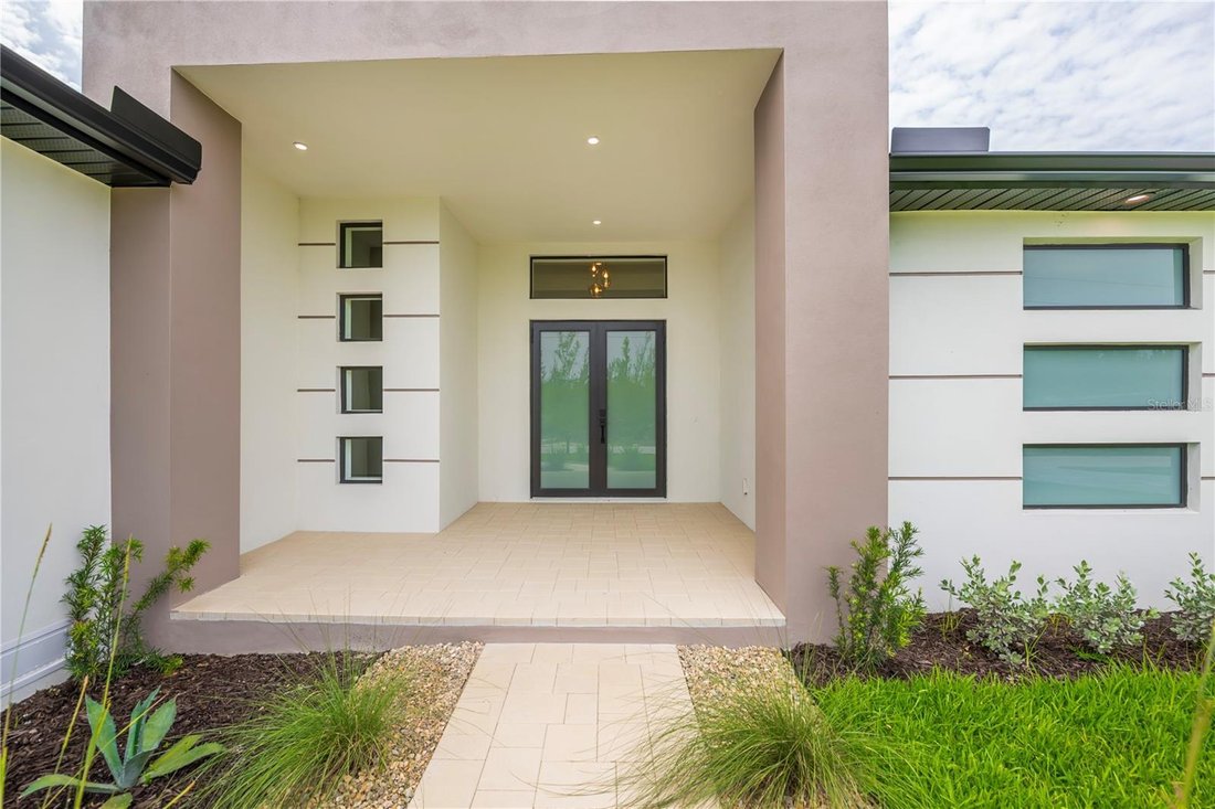 House in Port Charlotte, Florida, United States 2 - 17939176