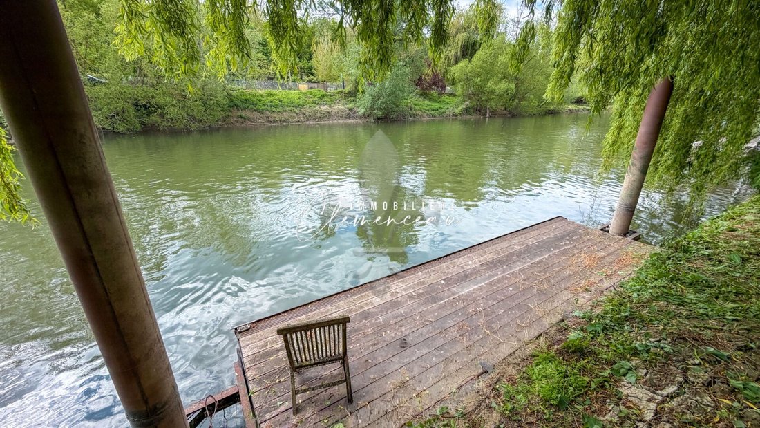 House in Poissy, Ile-de-France, France 2 - 17748699