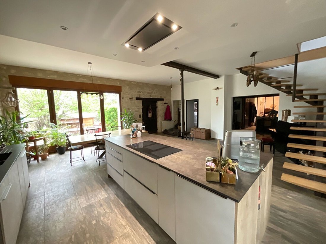 House in Maurecourt, Ile-de-France, France 1 - 17656026