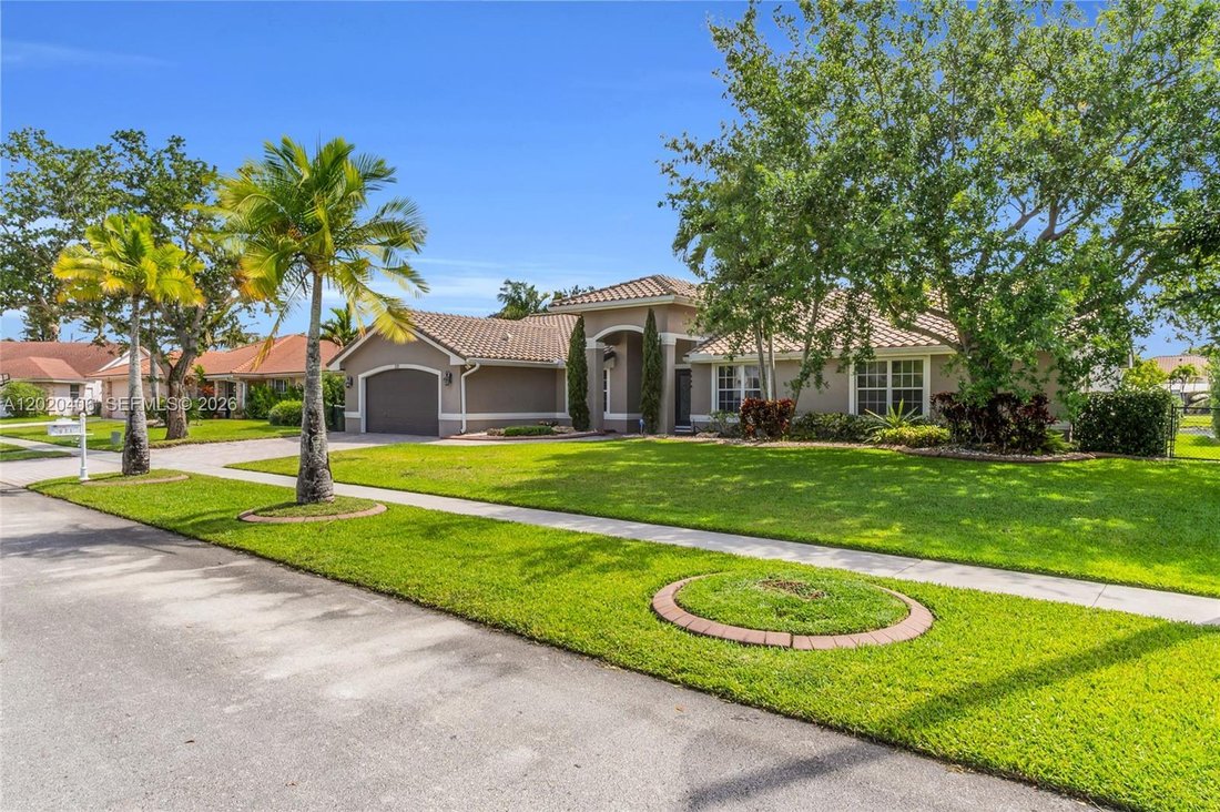 House in Miramar, Florida, United States 4 - 17940696