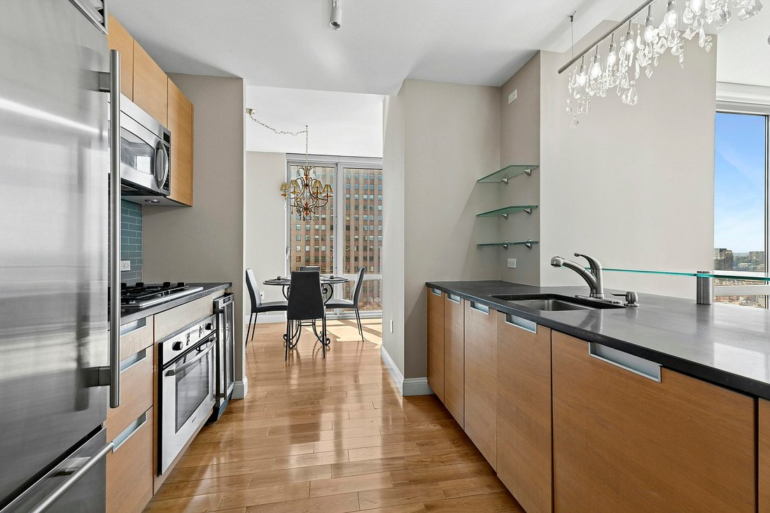 Condo in New York, New York, United States 4 - 16748033