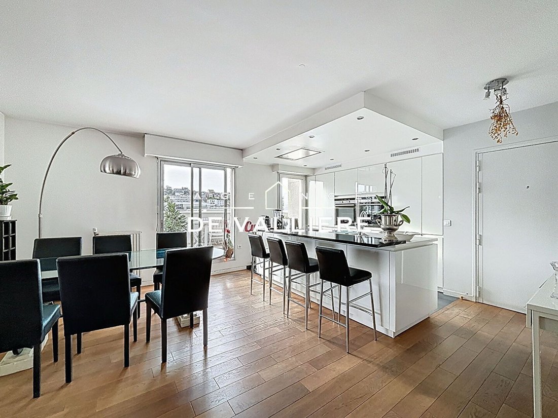 Apartment in Plateau Ouest, Suresnes, France 3 - 17394274