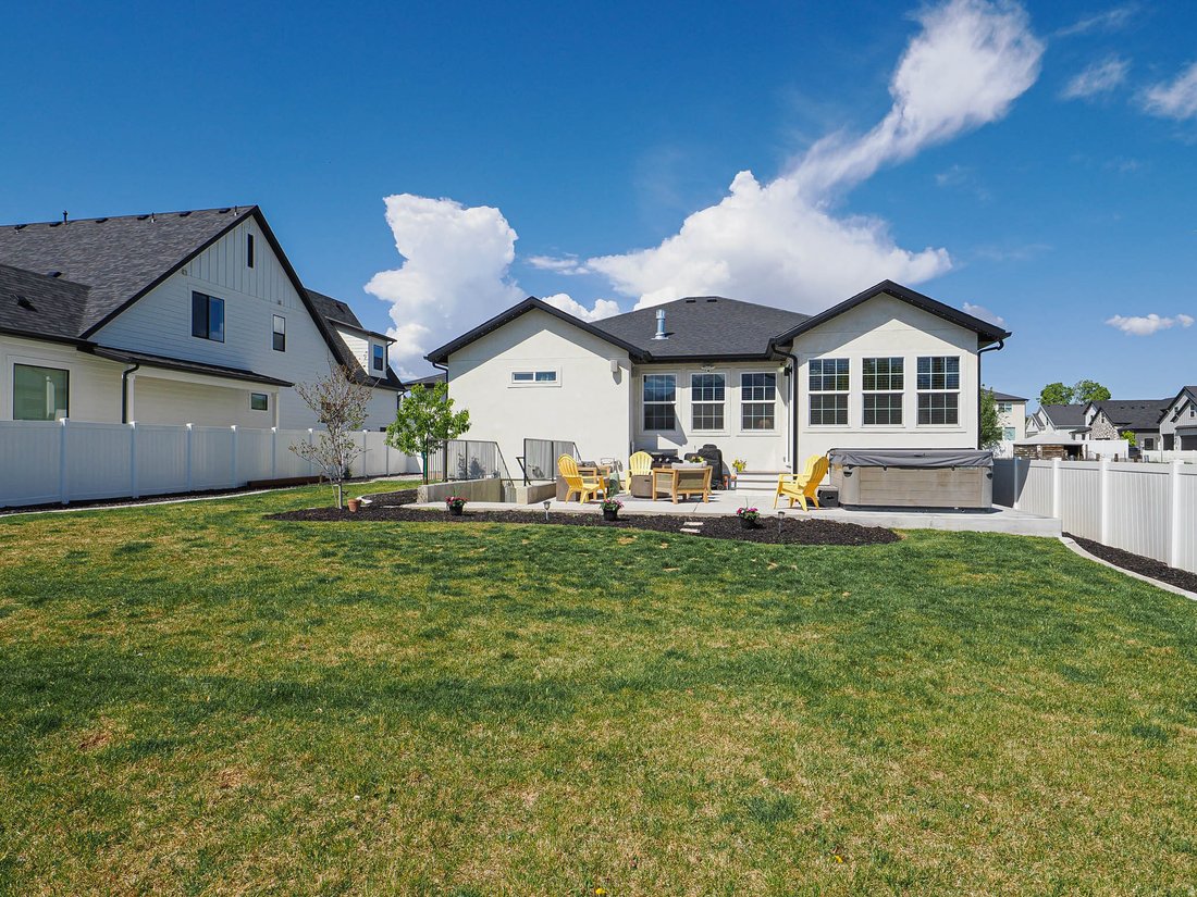 House in Riverton, Utah, United States 4 - 17933354