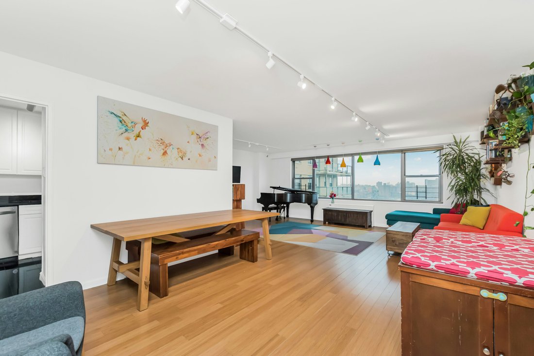 Co Op in New York, New York, United States 2 - 16859779