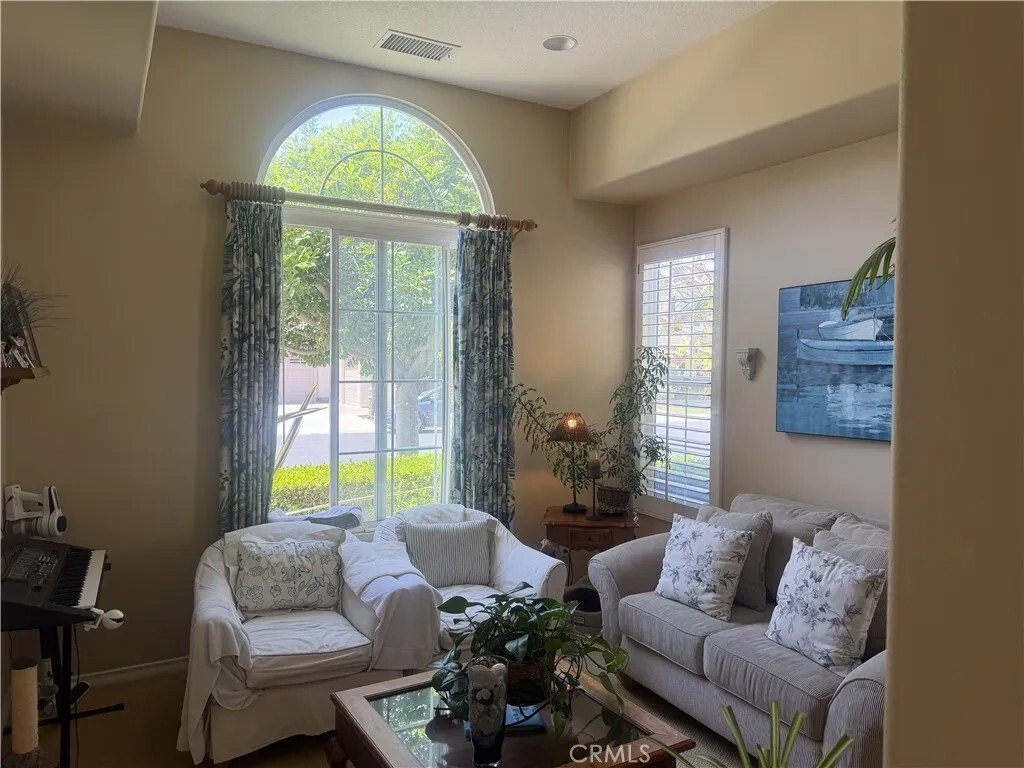House in Huntington Beach, California, United States 3 - 17942577