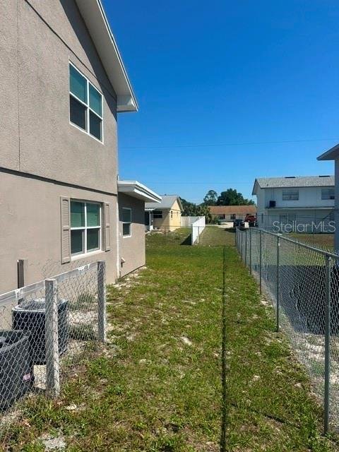 Deltona, Florida, United States 4 - 17937190