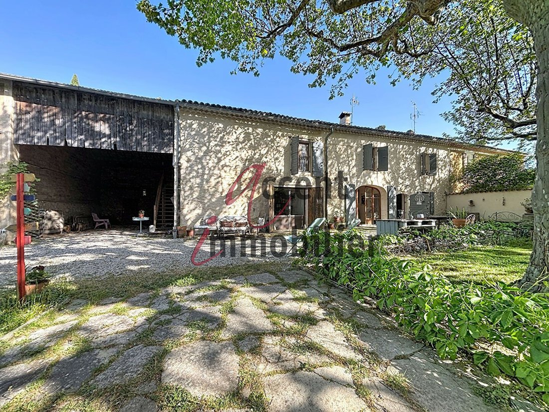House in Plan-d'Orgon, Provence-Alpes-Côte d'Azur, France 2 - 17707383