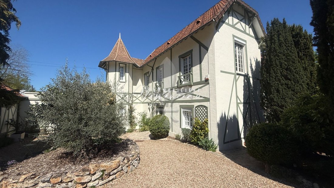 House in Villennes-sur-Seine, Ile-de-France, France 2 - 17748708