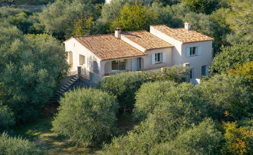 House in Le Tignet, Provence-Alpes-Côte d'Azur, France 1