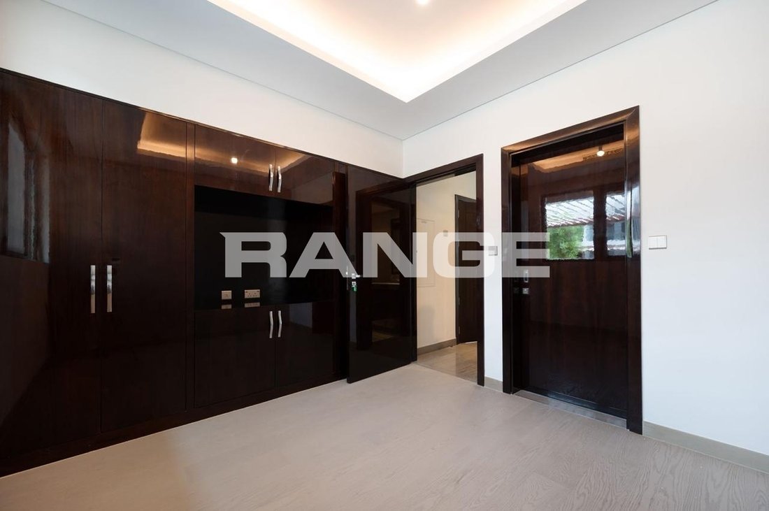 Townhouse in Damac Hills, Dubai, United Arab Emirates 3 - 17929649