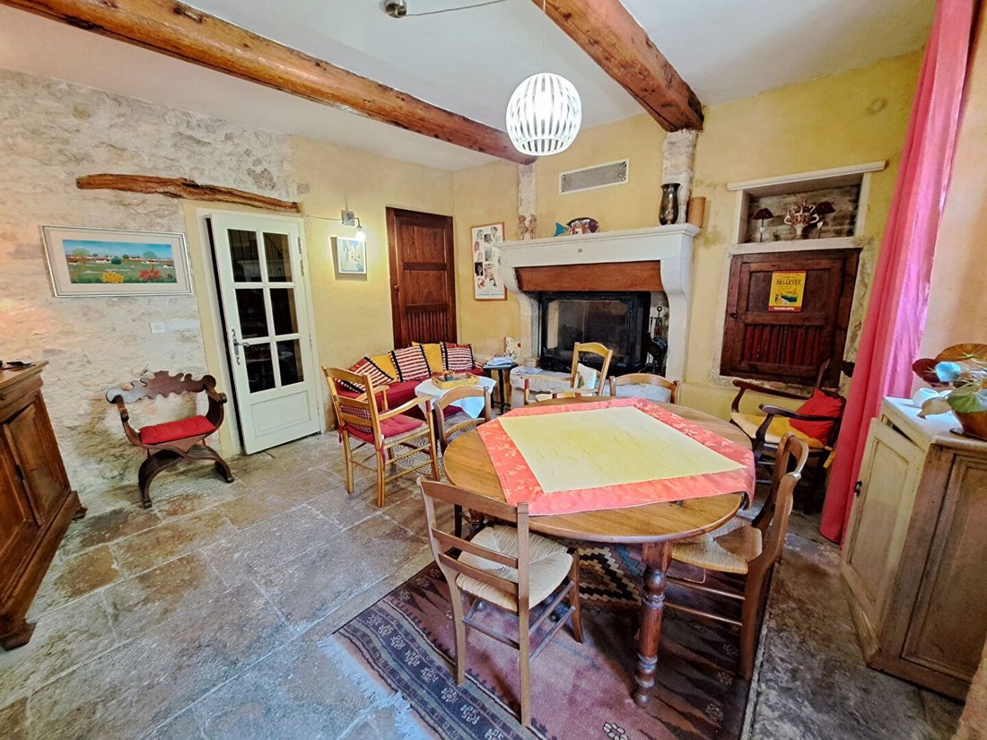 House in Le Barroux, Provence-Alpes-Côte d'Azur, France 2 - 16497522
