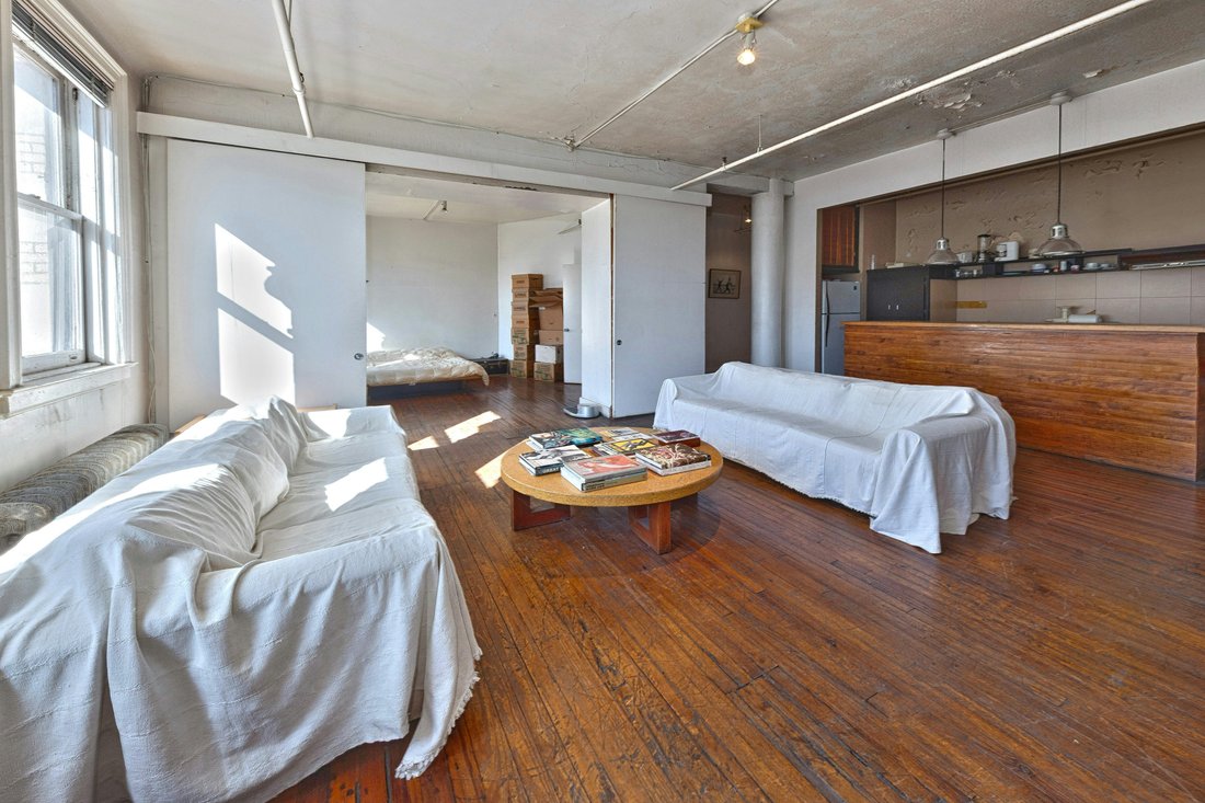 Co Op in New York, New York, United States 5 - 16748013