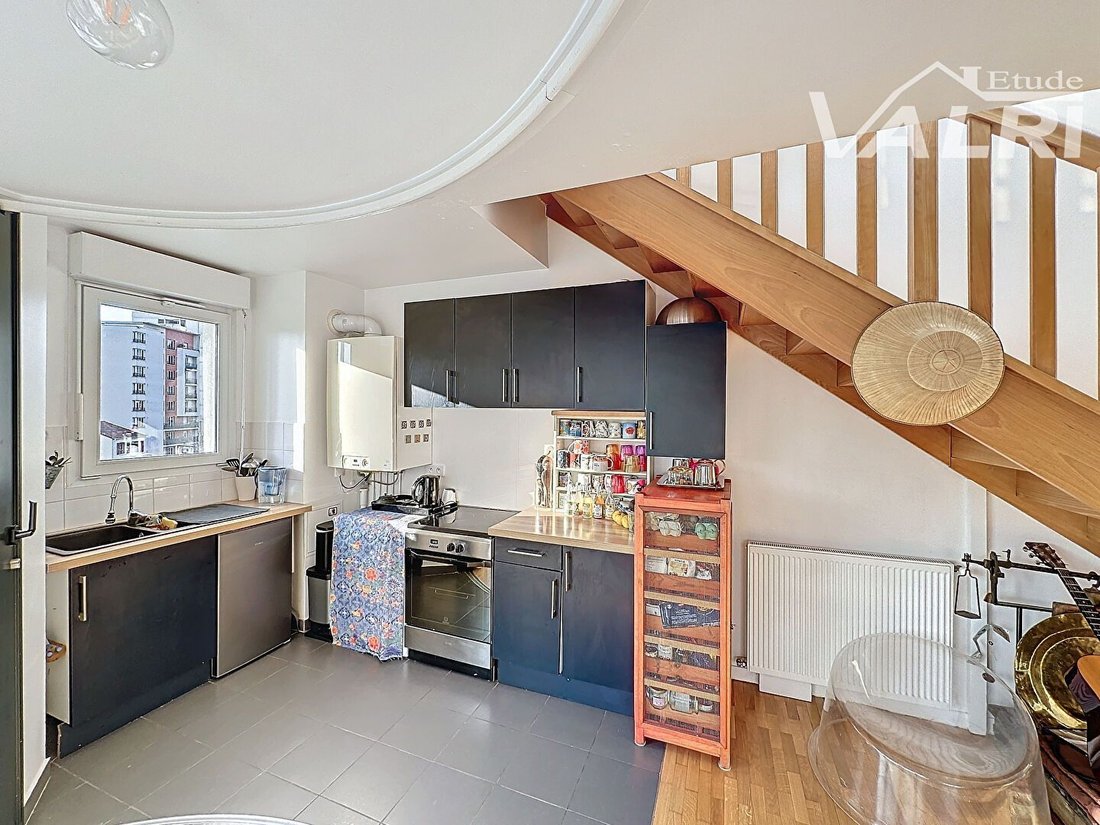 Apartment in Arrondissement of Bobigny, Ile-de-France, France 4 - 16479668