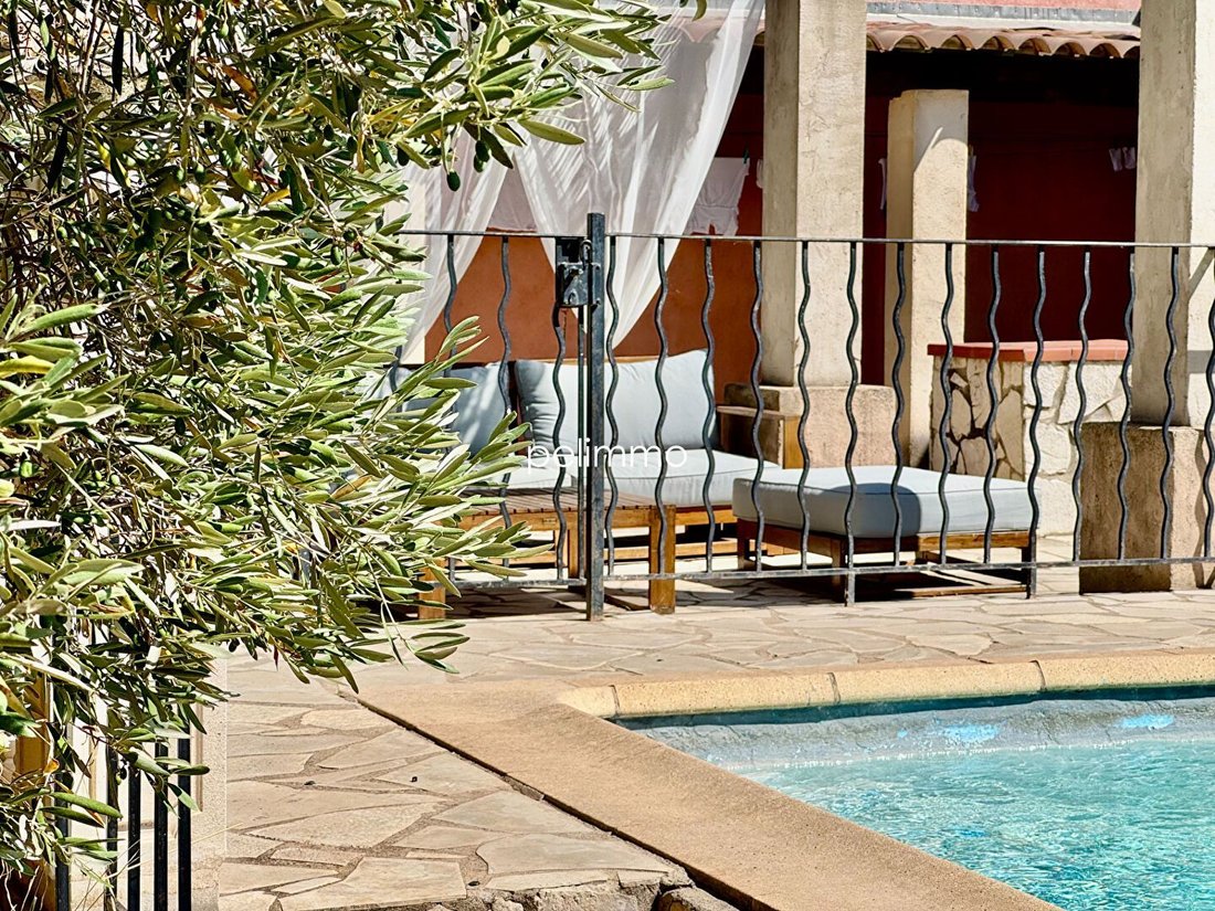 House in Aureille, Provence-Alpes-Côte d'Azur, France 2 - 15855944