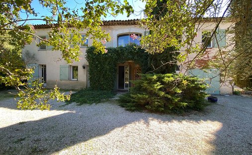 House in Granettes-Jauberte-Sainte Anne, Aix-en-Provence, France 1