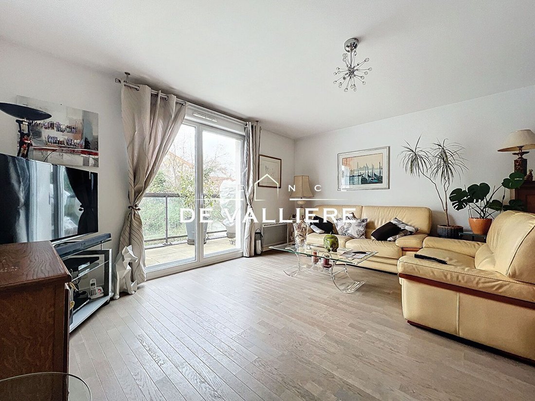 Apartment in Centre, Nanterre, France 1 - 16067390